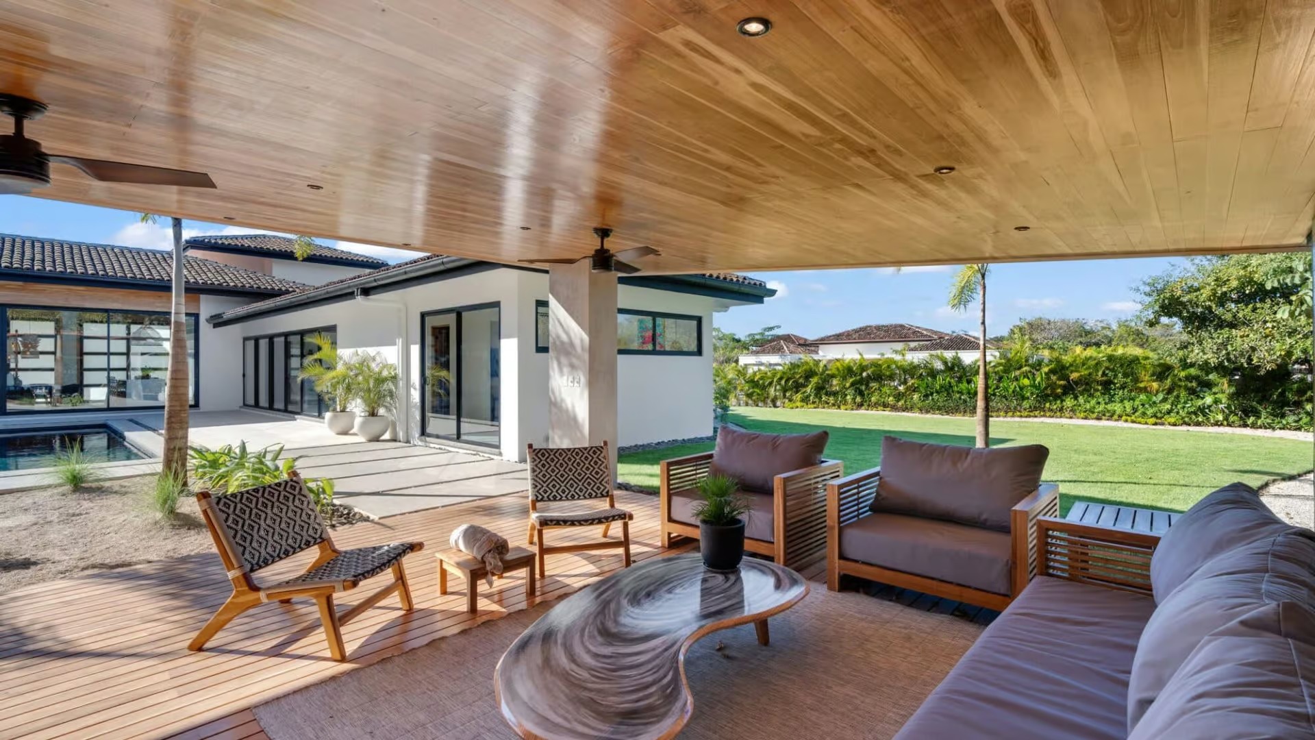 CBL-20 Villa Blanca luxury villa in Las Brisas, Hacienda Pinilla – photo 20