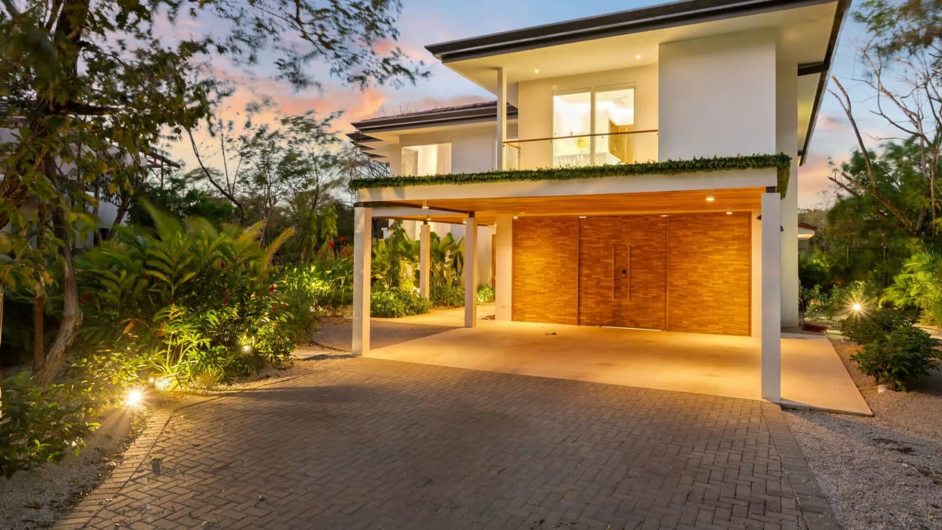 EST6 Casa Estrella del Mar luxury home in Hacienda Pinilla – photo 6