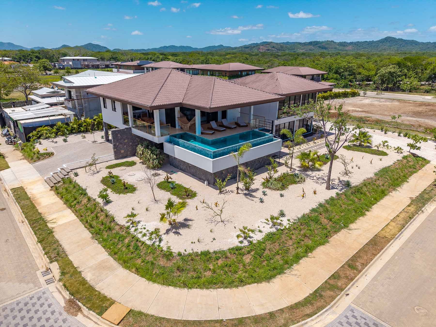 Gua-3 Casa Guayacán ocean-view estate at Coralis, Hacienda Pinilla, Costa Rica - photo 4