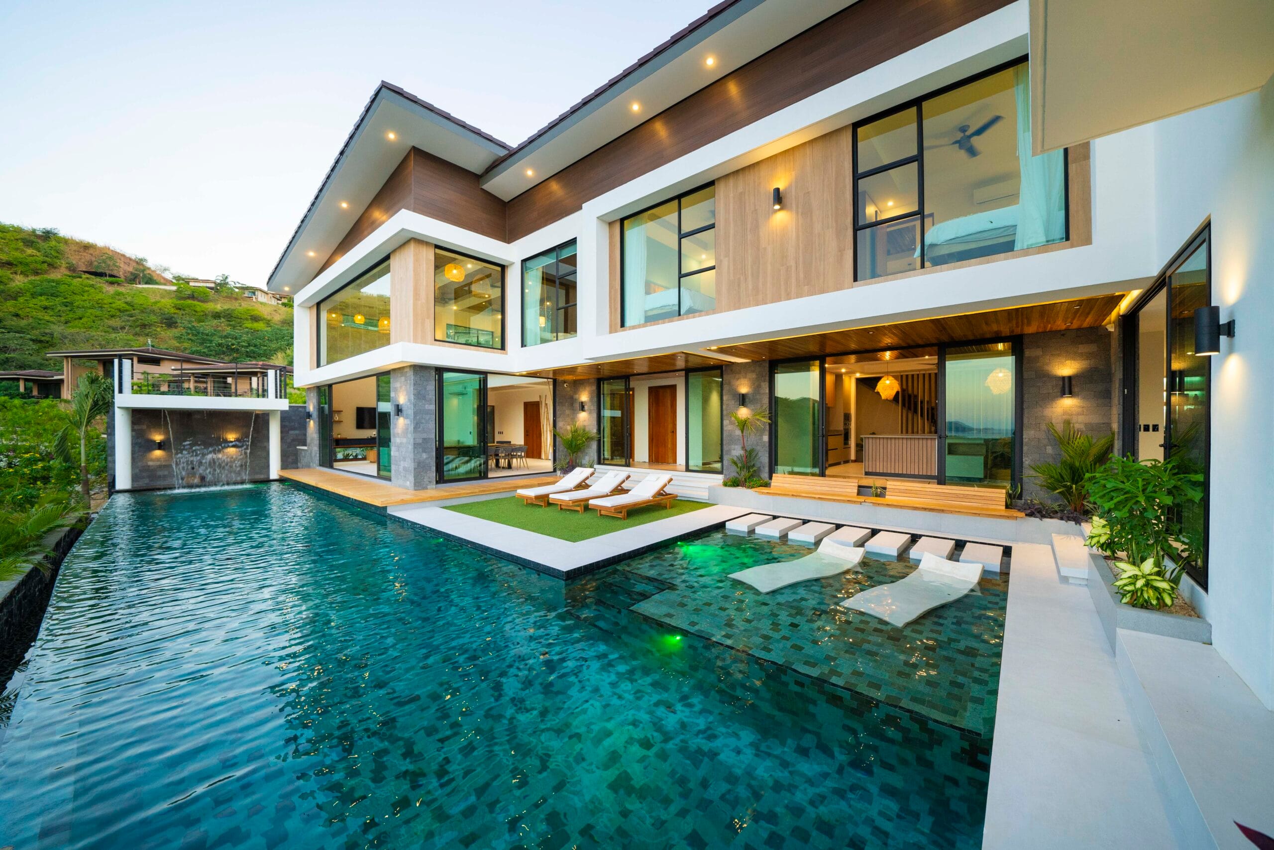 Casa Cristal ocean-view home in Mar Vista, Playa Flamingo, Costa Rica - photo 9