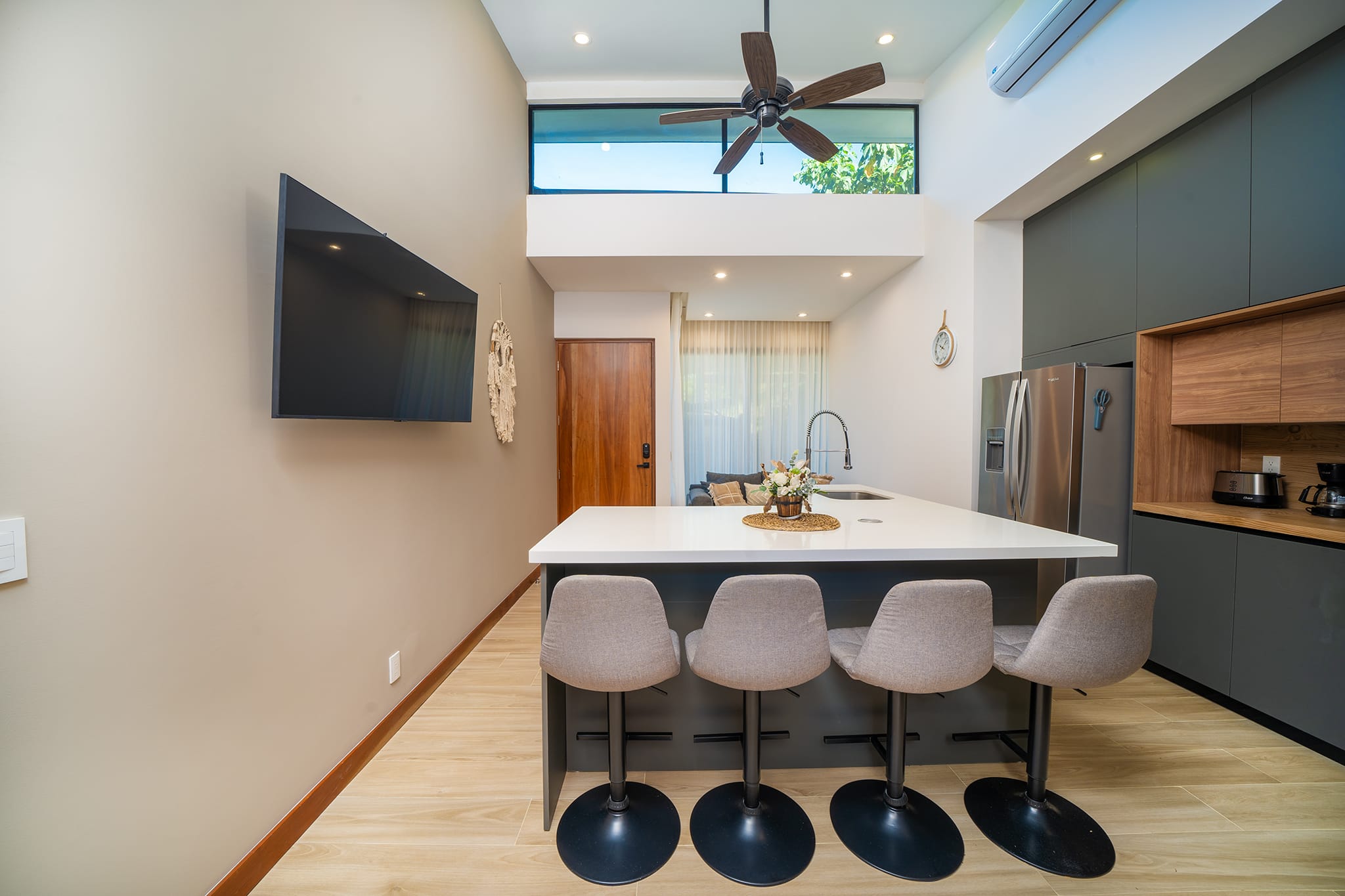 Casa Cristal ocean-view home in Mar Vista, Playa Flamingo, Costa Rica - photo 15