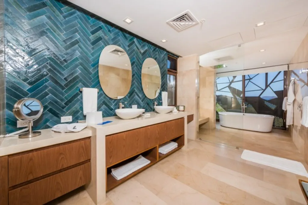 W6 Residence luxury estate in Reserva Conchal, Costa Rica - photo 11