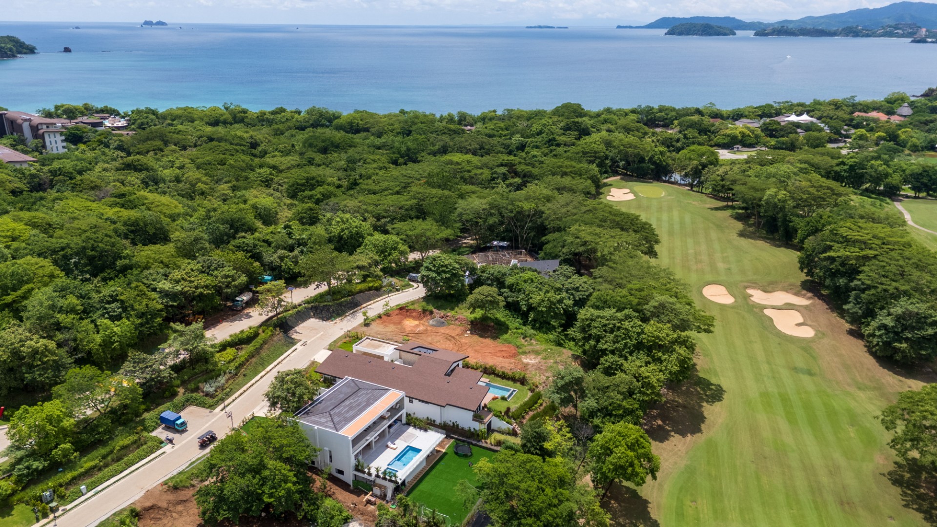 Casa Cielo at Ceibo 8 – 4 Casa Cielo at Ceibo 8 in Reserva Conchal, Guanacaste – rendering 4