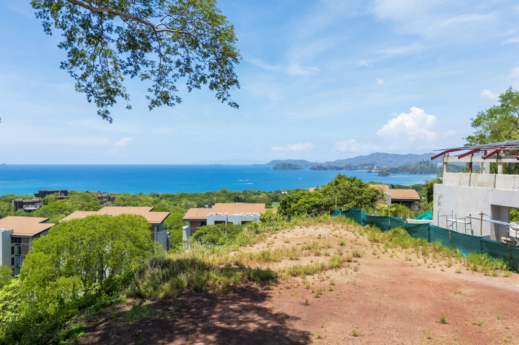 Guayacán Lot 2 – 1 Guayacán Lot 2 in Reserva Conchal, Guanacaste – photo 1