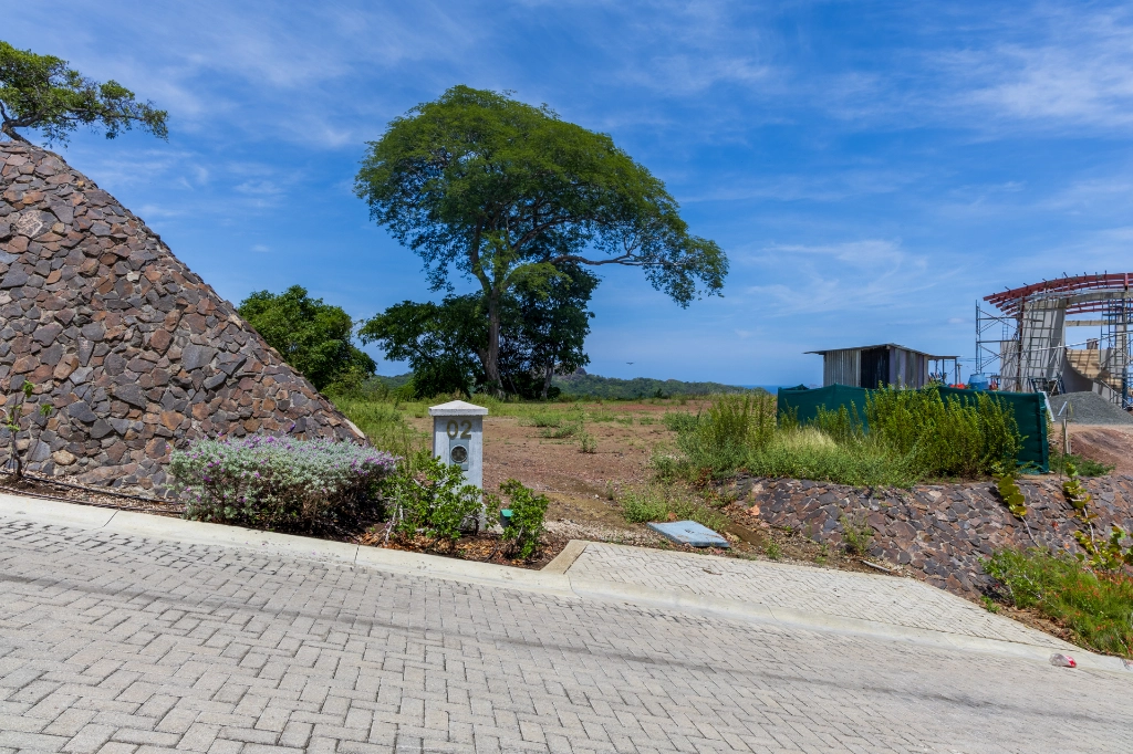 Guayacán Lot 2 – 8 Guayacán Lot 2 in Reserva Conchal, Guanacaste – photo 8