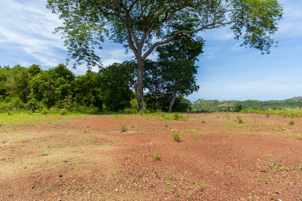 Guayacán Lot 2 – 11 Guayacán Lot 2 in Reserva Conchal, Guanacaste – photo 11