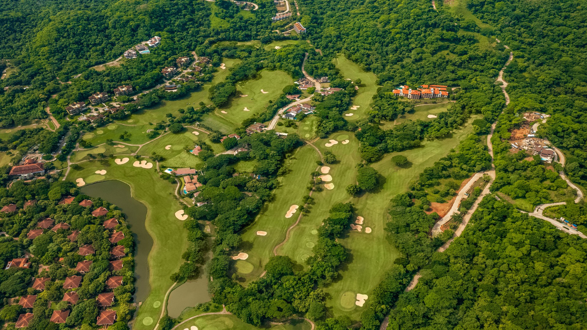 Casa Sauco 1 – 13 Casa Sauco 1 in Reserva Conchal, Guanacaste – rendering 13